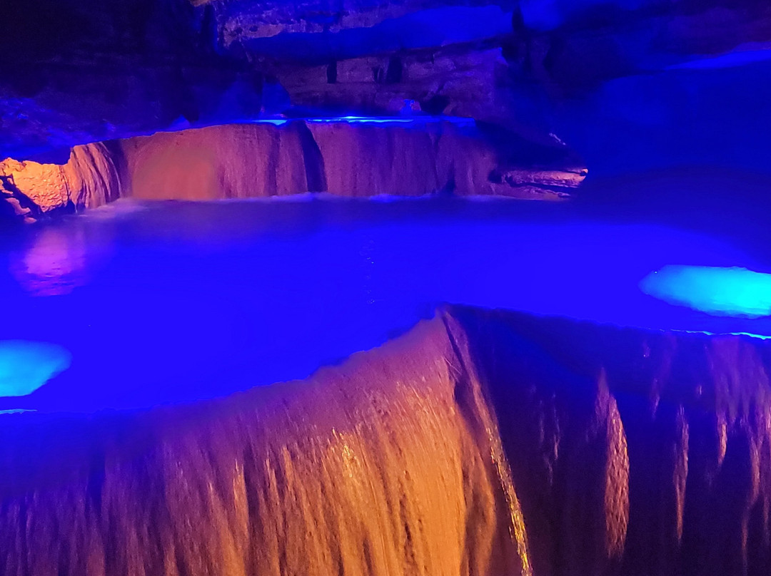 Squire Boone Caverns-Mauckport必去景点