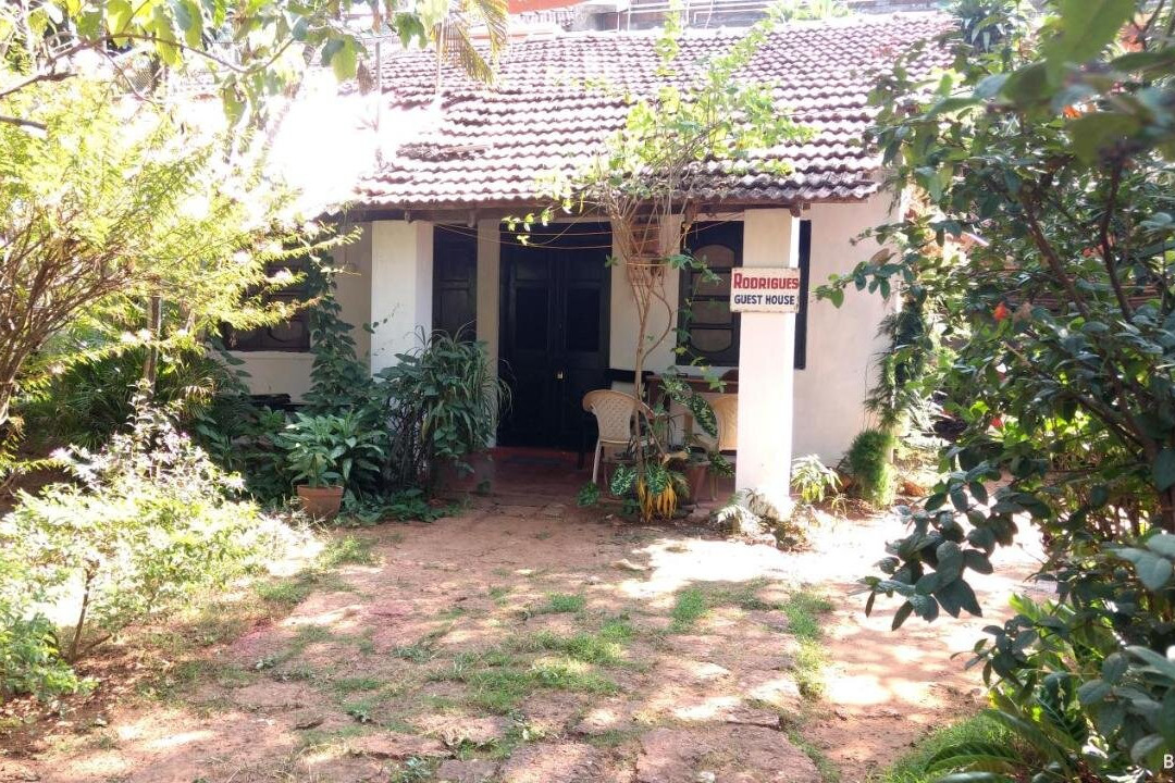 Rodrigues Guest House主图