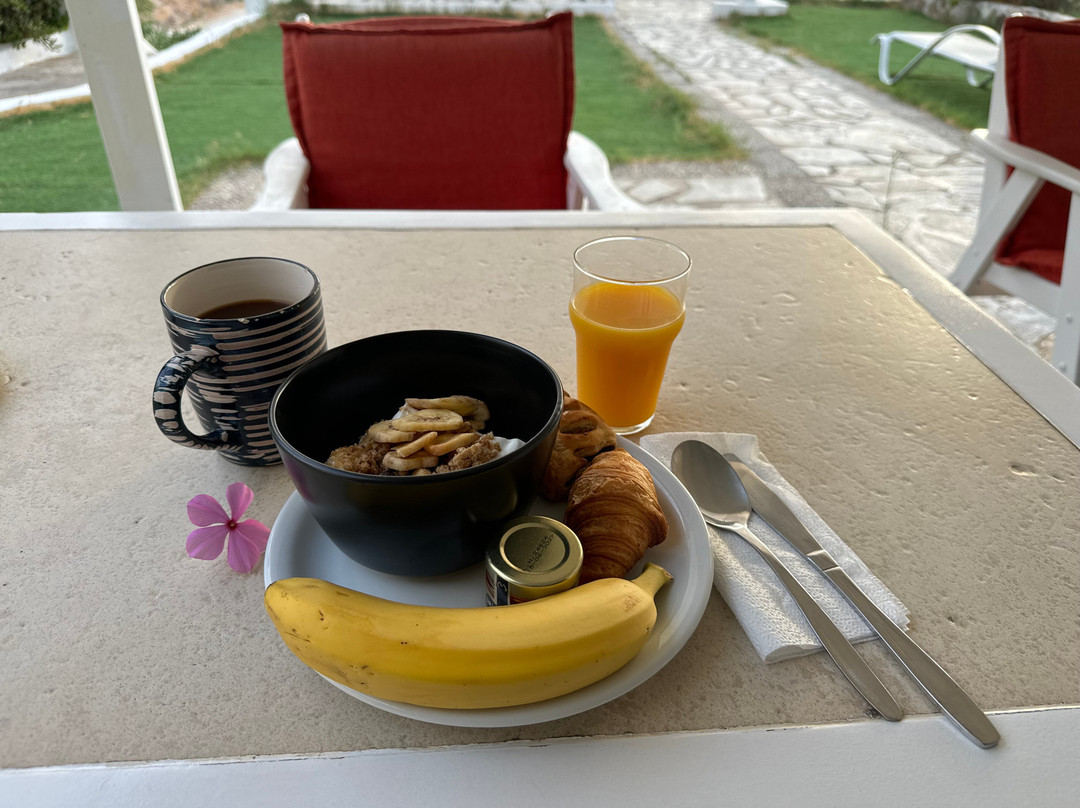 Alexandros Village主图