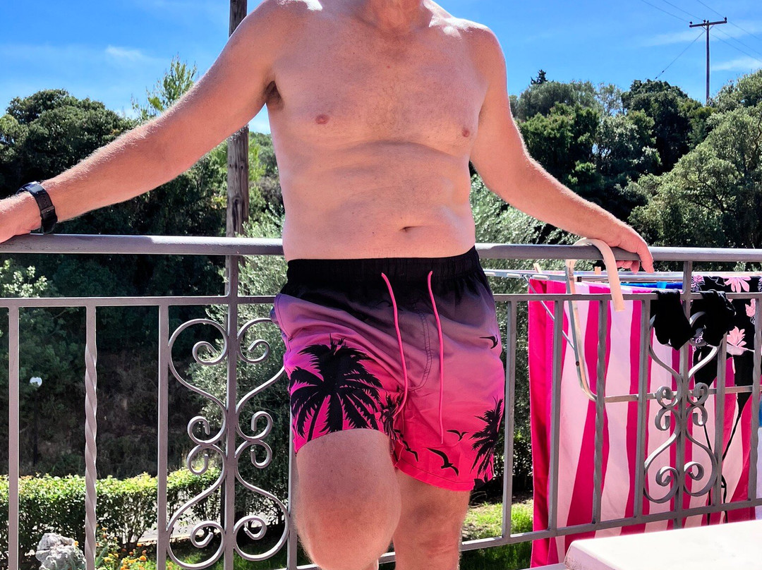 Eleana Studios主图