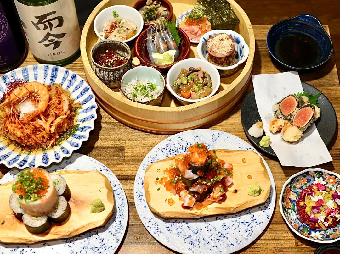 海鮮と浜焼き ネオ大衆個室酒場 キラクニ 金山駅本店