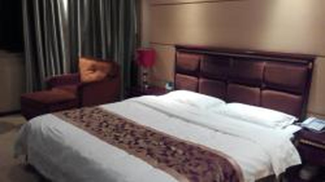 彭泽县渊明湖大酒店主图