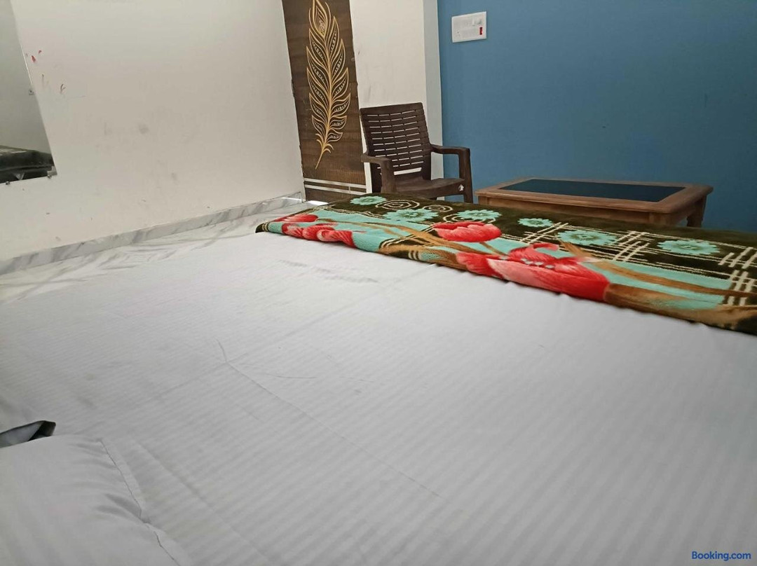 Hotel O The Bihta Club Hotel