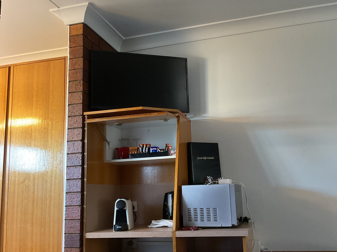 Country Pathfinder Motor Inn主图