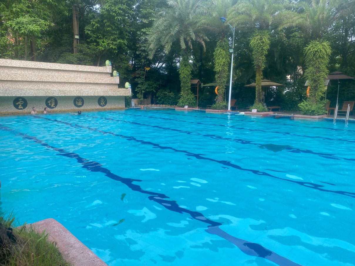 龙门南昆山云顶温泉度假村-泳池