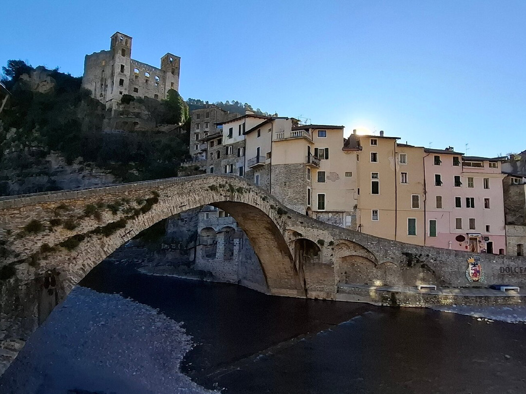 Ponte Vecchio-Dolceacqua必去景点