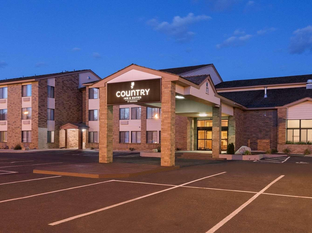 Country Inn & Suites by Radisson, Coon Rapids, MN