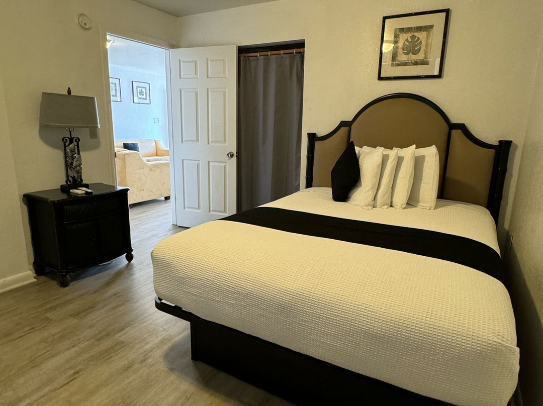 Holiday Isles Resort主图