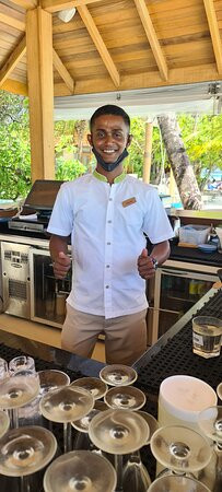 椰子岛库鲁巴度假村主图