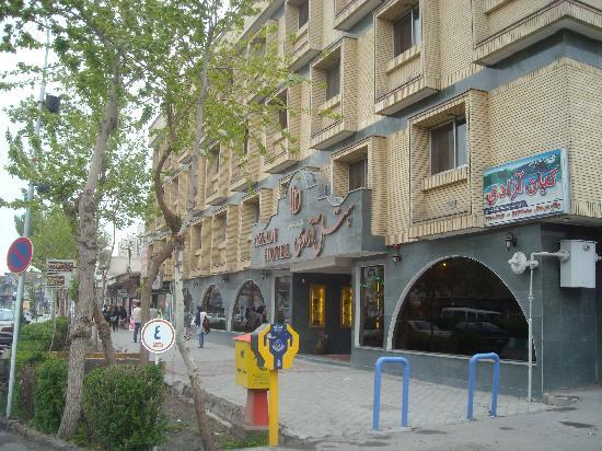 Isfahan Azadi Hotel-浴室