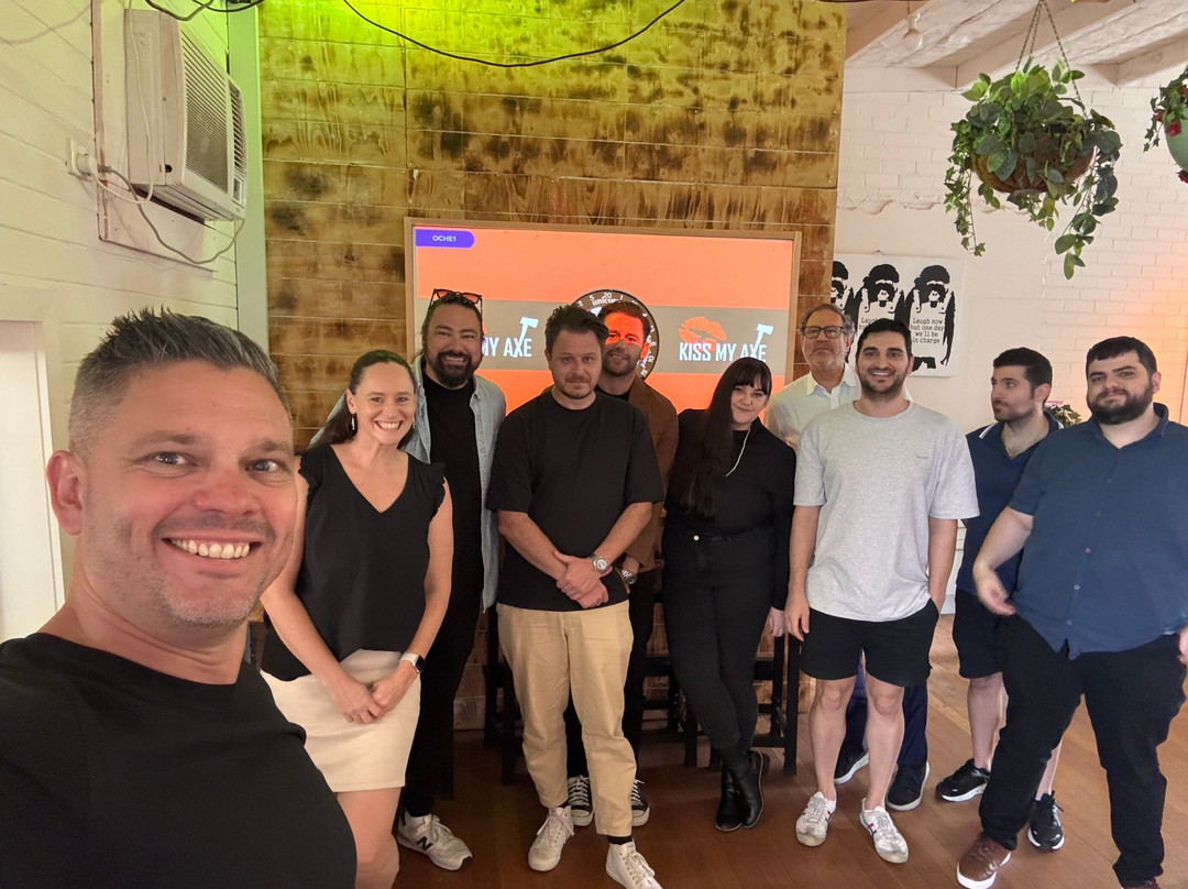 Kiss My Axe Alexandria - Axe Throwing Sydney-悉尼必去景点