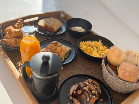 Aval All Suite Hotel