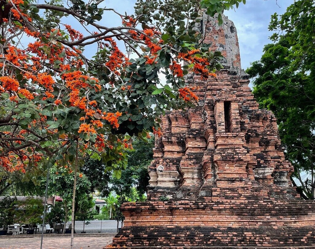 Wat Phu Khao Thong (Golden Mount)-大城必去景点