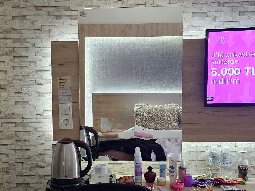 MCG Marble Hotel主图