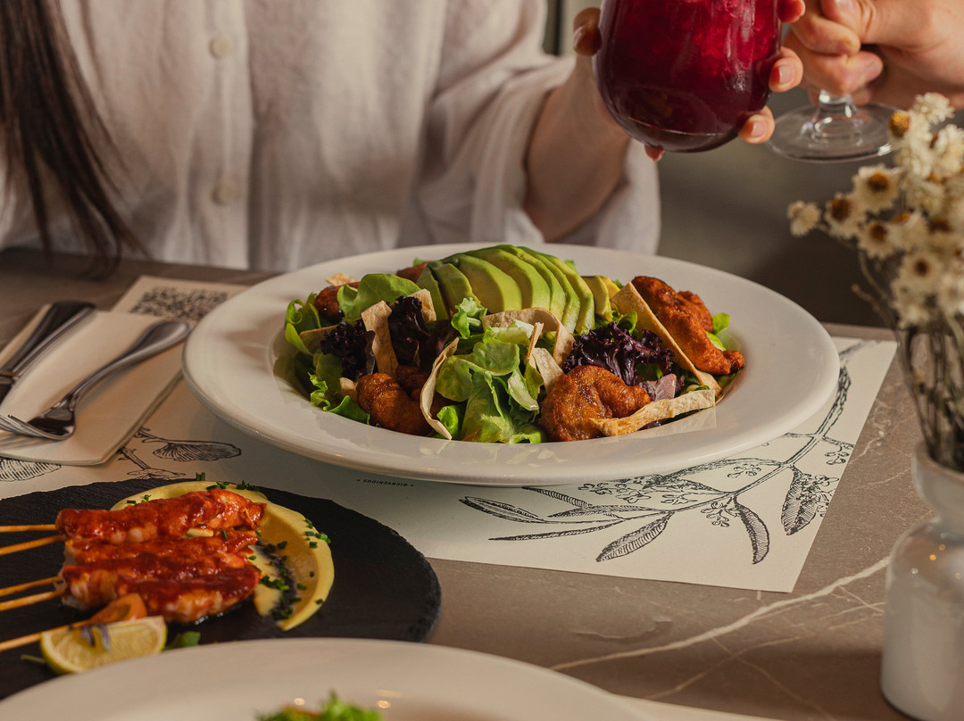 Margó Costanera Center