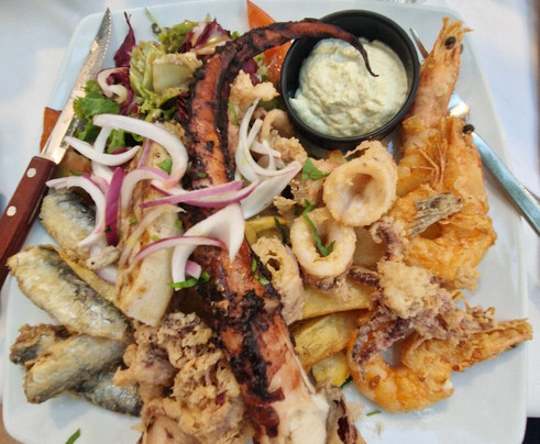 Red Lips-Platanias必去景点