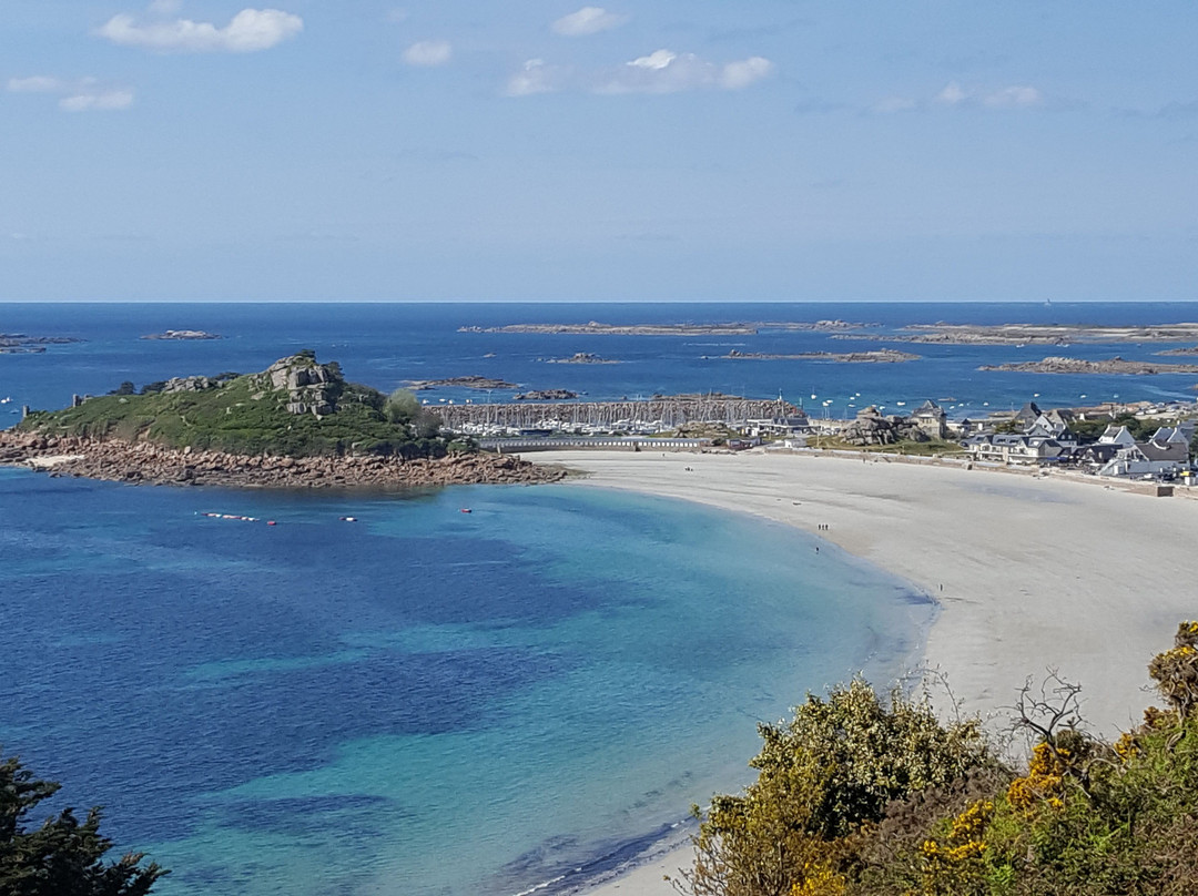 Plage de Pors Mabo-Trebeurden必去景点