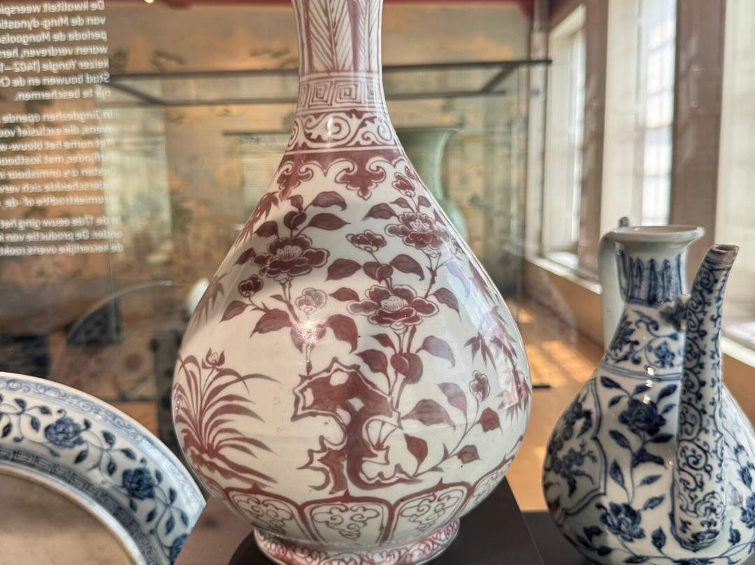 Het Princessehof National Museum of Ceramics-吕伐登必去景点
