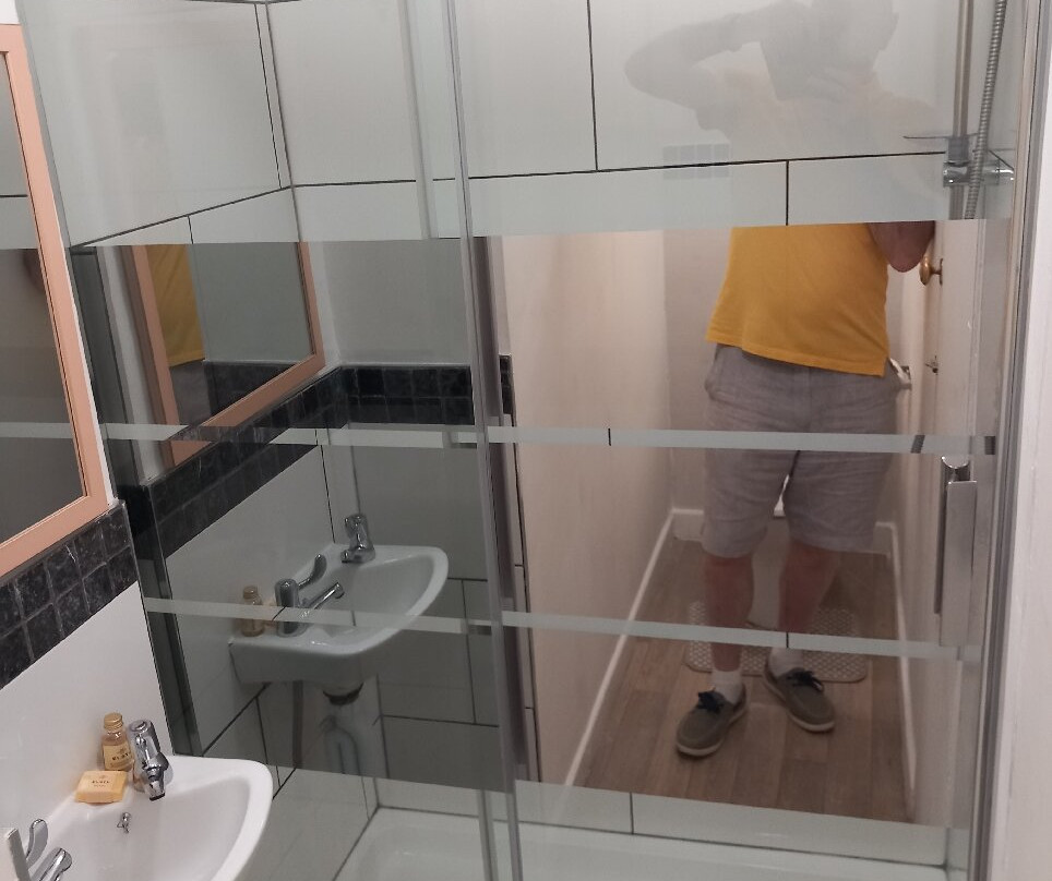 Victoria Hotel主图