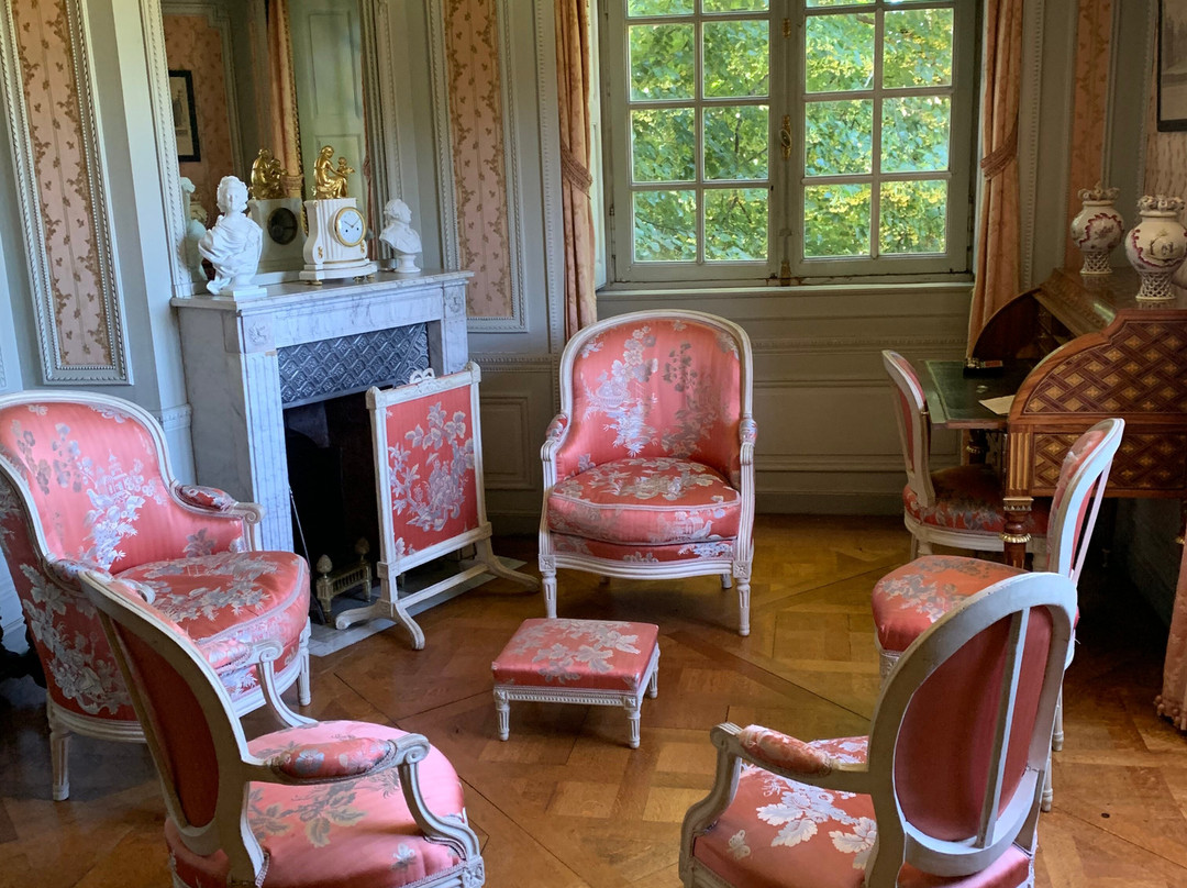 Chateau de Parentignat-Parentignat必去景点