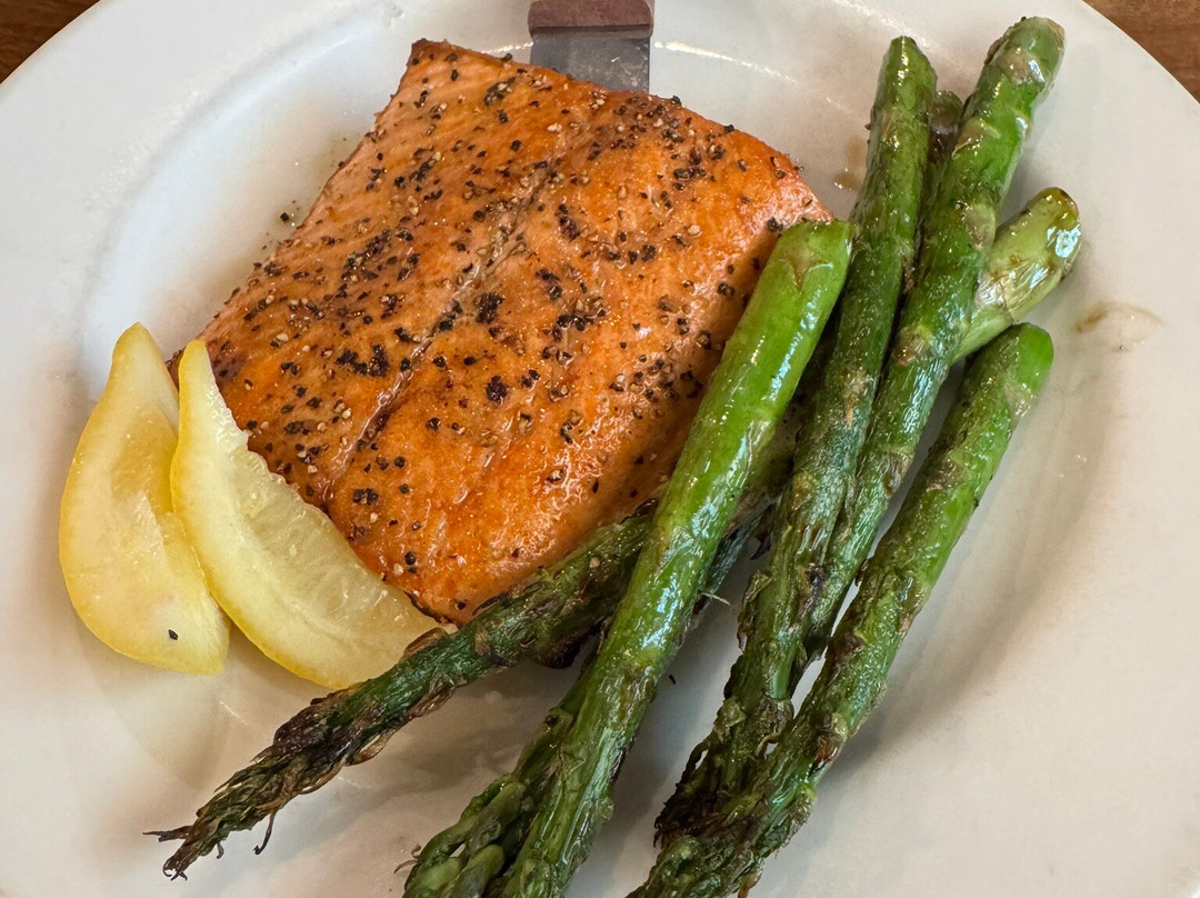 鲁伊多索餐馆和美食-Grill Caliente