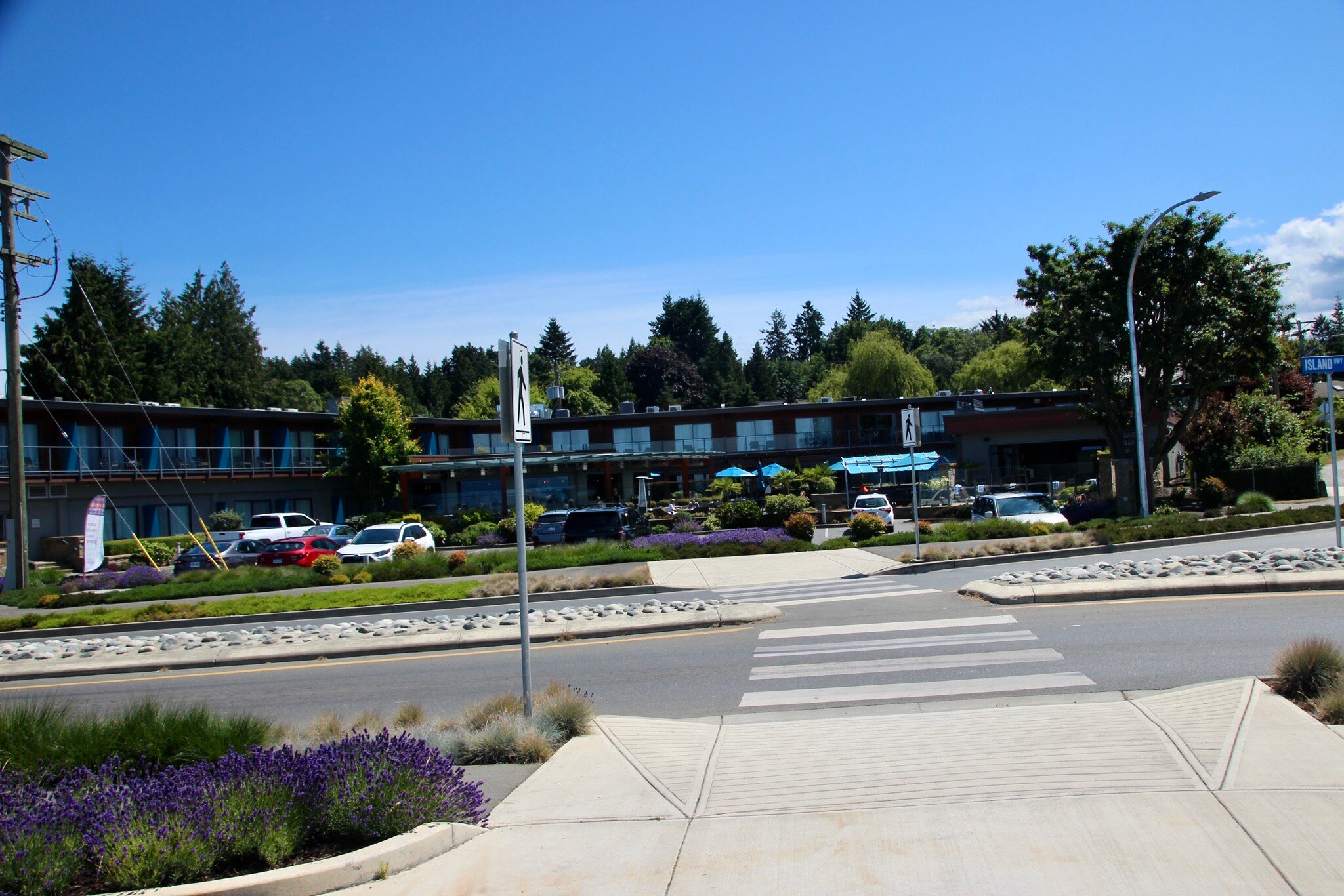 Qualicum Beach Inn-官方