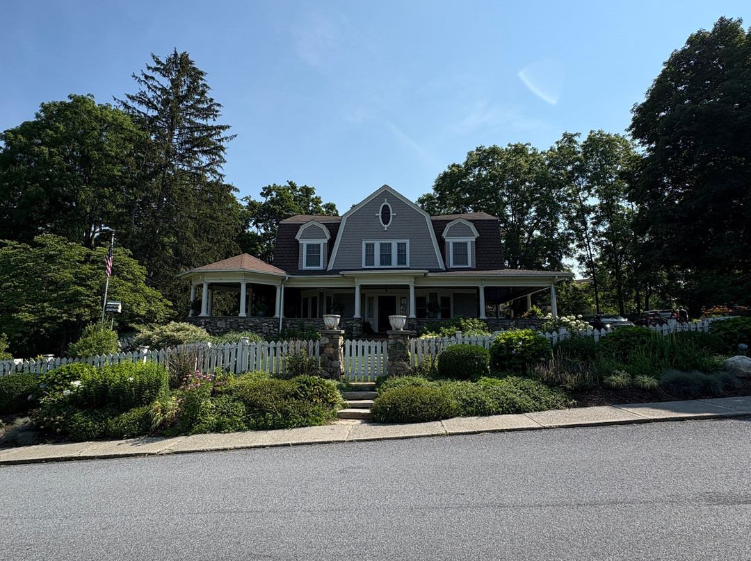 Hilltop House  Bed & Breakfast主图