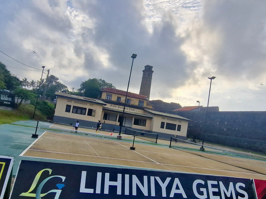 里尼亚珠宝-加勒必去景点