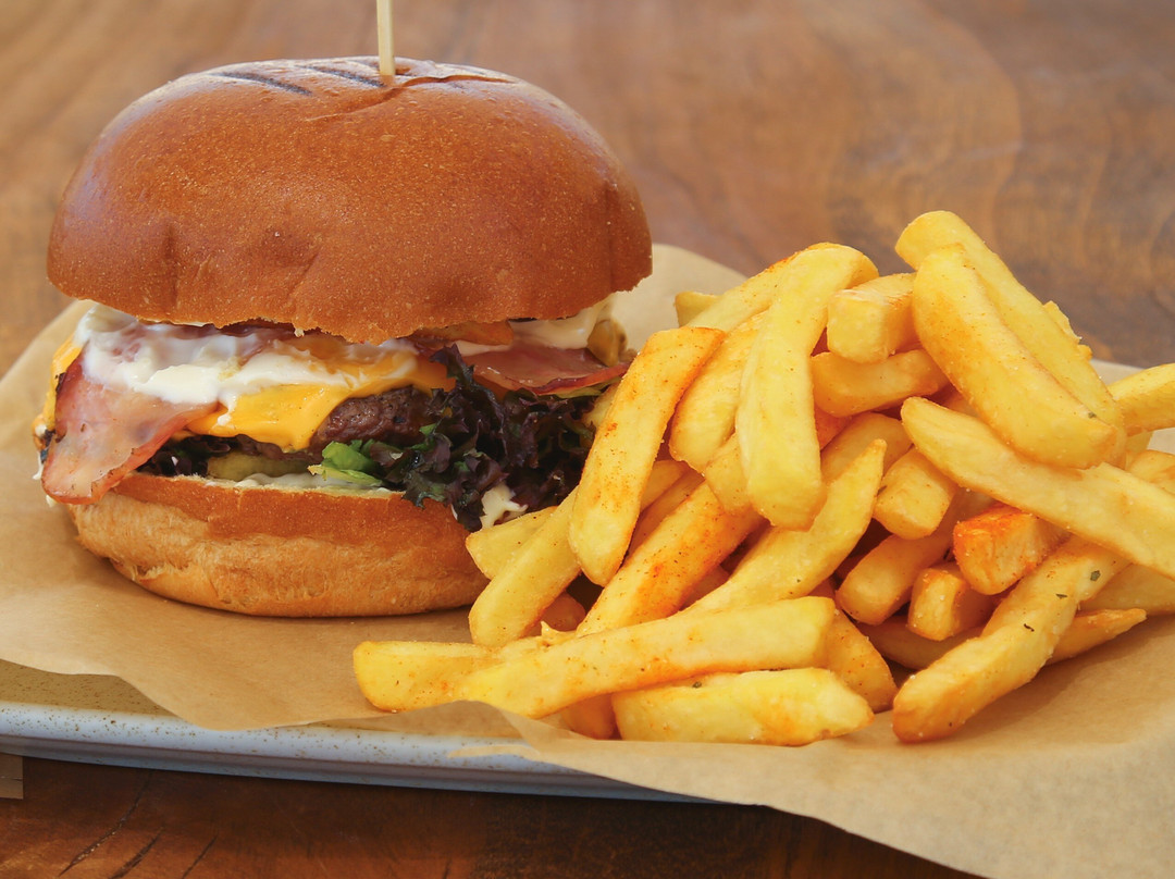 Breeze Beach Bar-新派拉莫斯必去景点