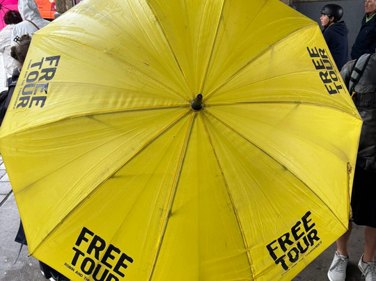 Robin and the Tourguides-汉堡必去景点