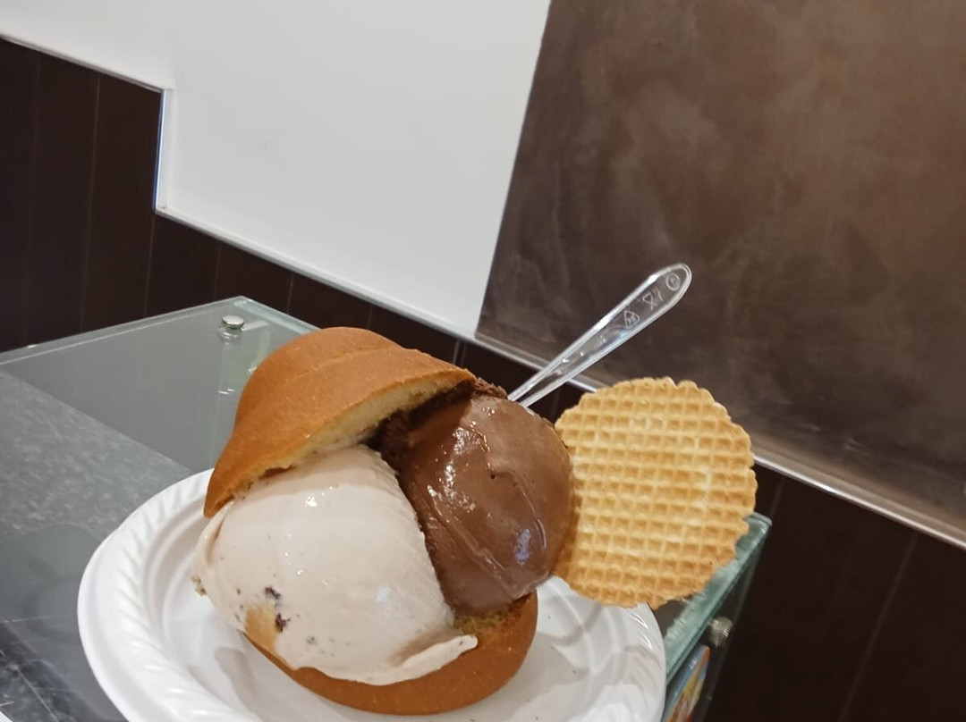Gelateria Artigianale I Tre Pini