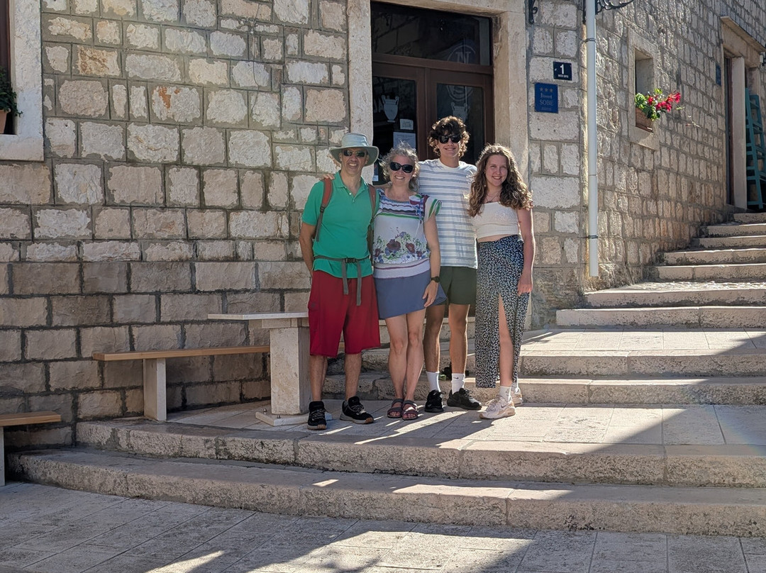 Paiz Travel-维斯必去景点