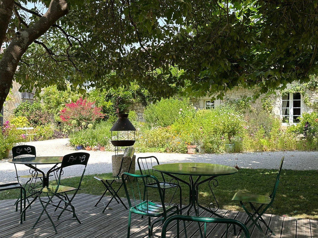 Les Jardins de Coursiana-La Romieu必去景点