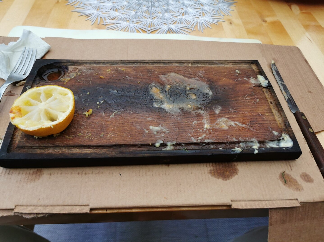 Pärlan Pizzeria Och Pub