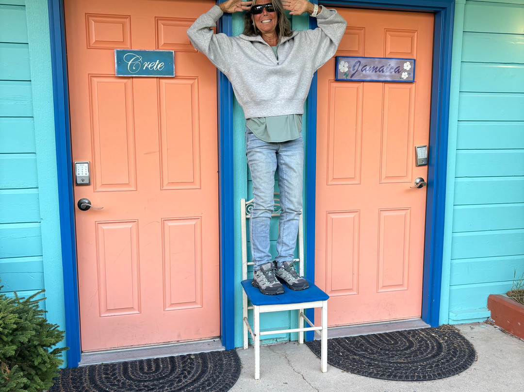 The Islander Inn主图