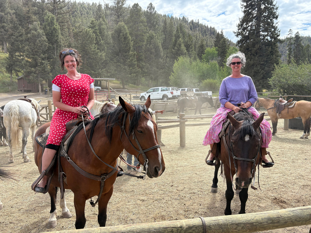 Old West Dinner Cookout-黄石国家公园必去景点