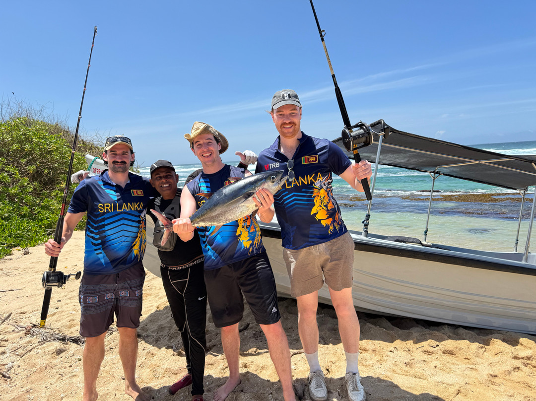 Mirissa Snorkling & Fishing Tours-美蕊沙必去景点