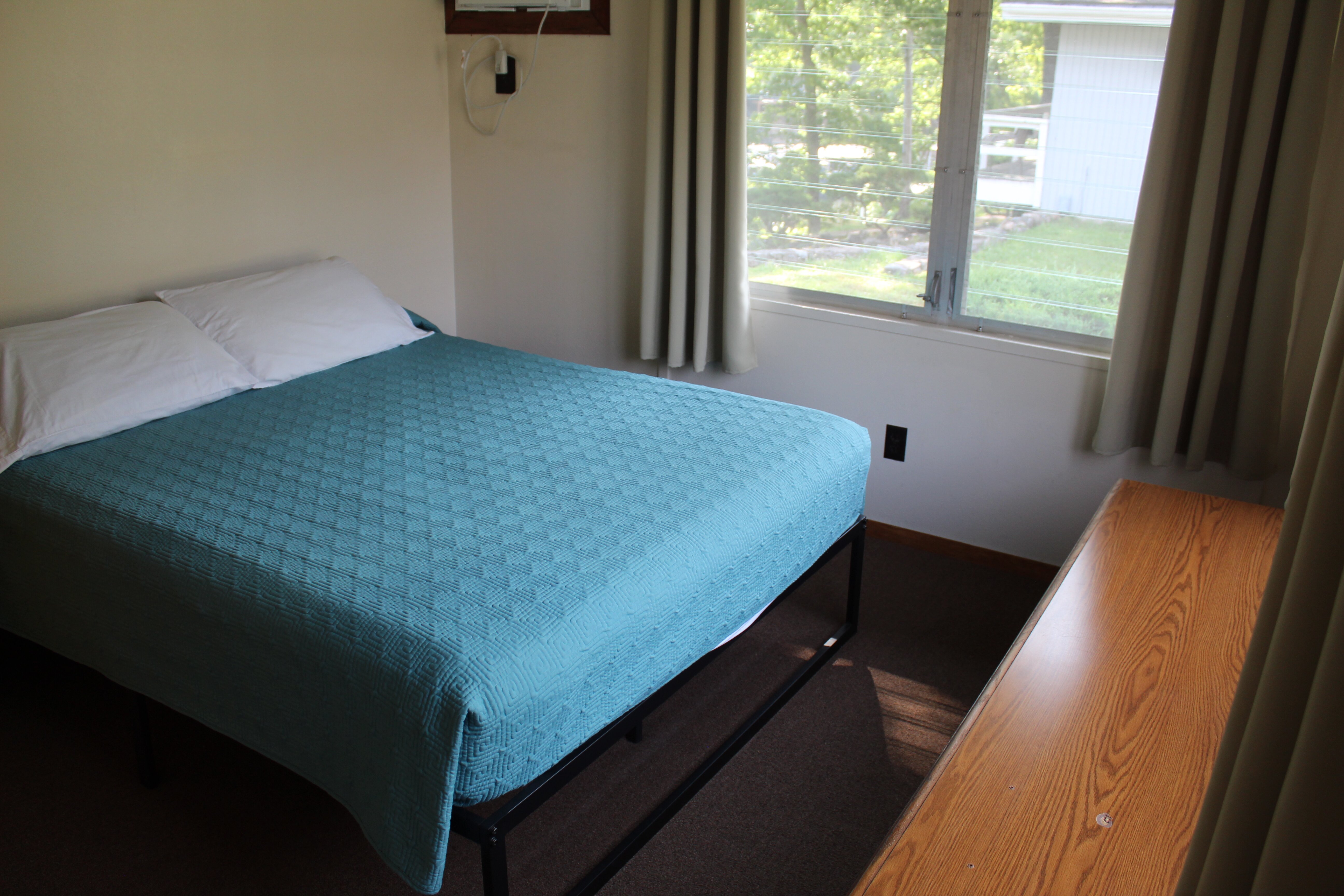 Rock Harbor Resort-客卧