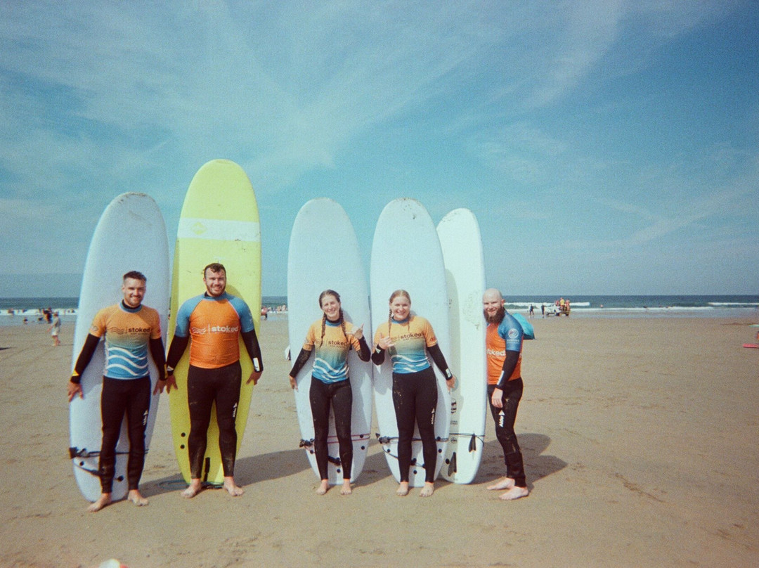 Stoked Surf School-佩伦波思必去景点