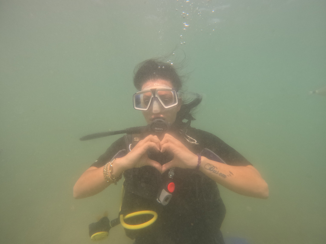 Active Blue Diving Center-库萨达斯必去景点