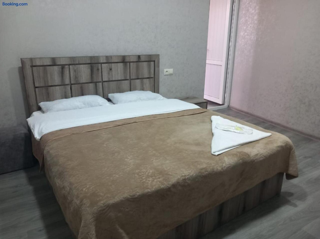Star Zvartnoc Hotel