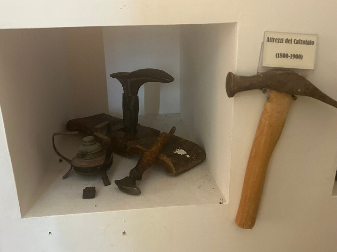 Museo delle Arti e Tradizioni Popolari - Vecchio Municipio-Villalago必去景点