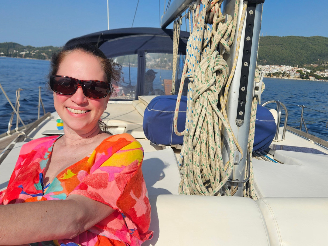 Carpe Diem Sailing-Skiathos Town必去景点