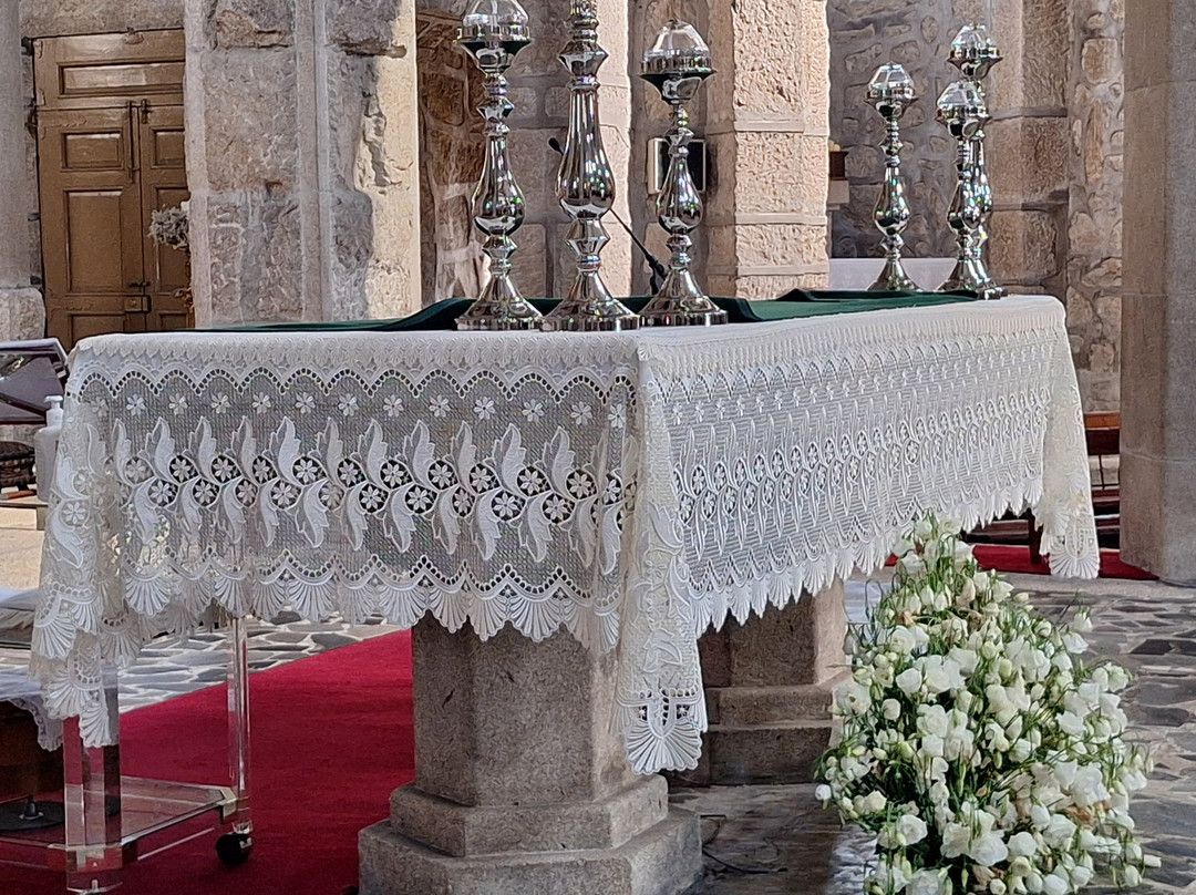 Iglesia de Vera Cruz-O Carballino必去景点