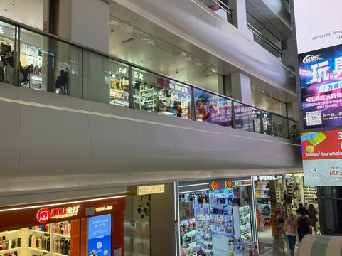 万菱广场-广州市必去景点