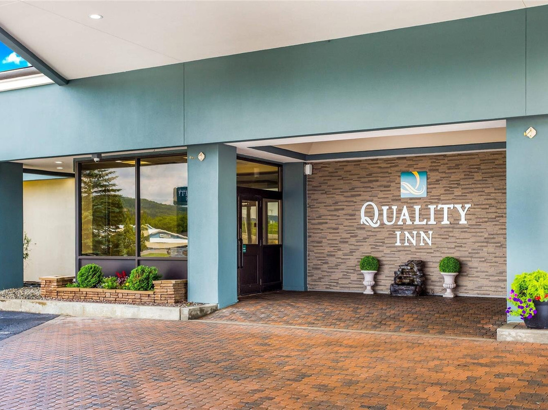 Meredith酒店住宿-Quality Inn Oneonta Cooperstown Area