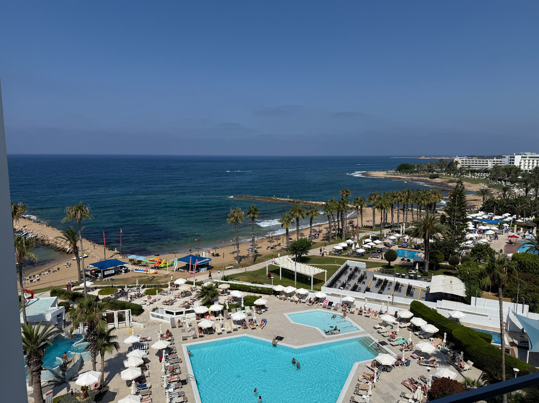 Leonardo Plaza Cypria Maris Beach Hotel & Spa主图