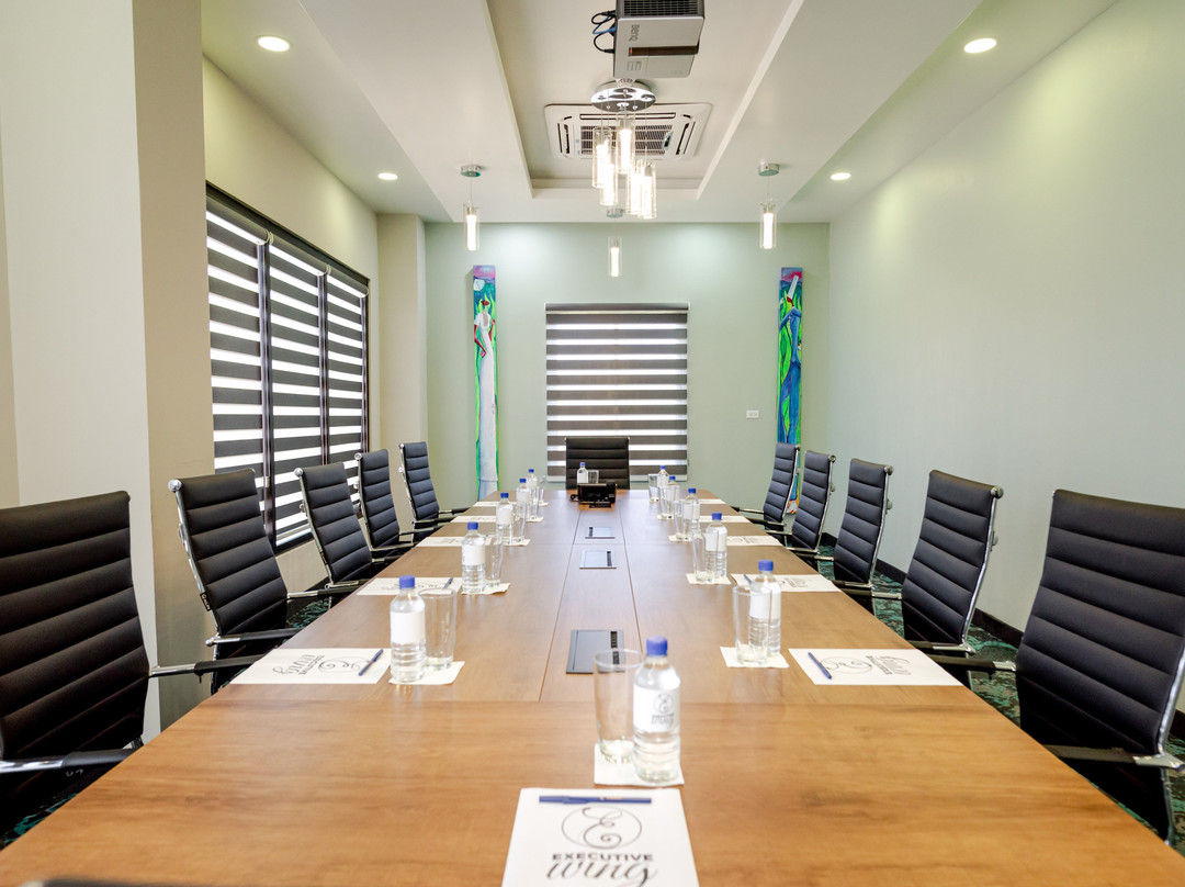 Comfort Inn & Suites Tobago主图