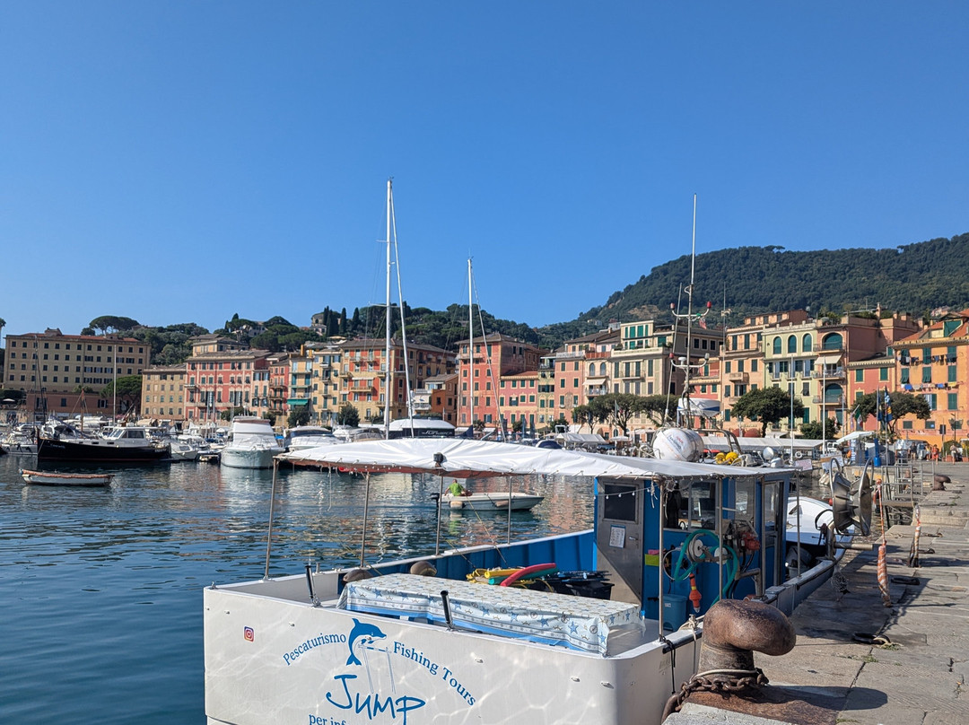 Jump pescaturismo-圣马尔盖里塔利古雷必去景点