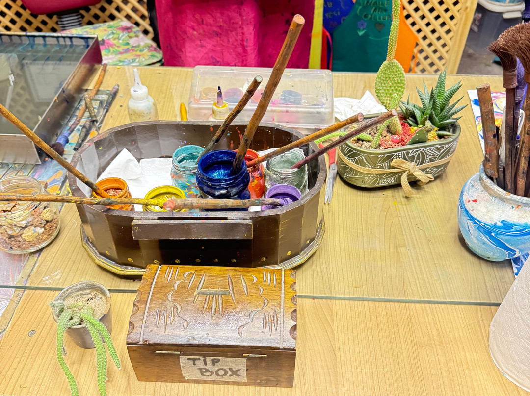 Naile Art Gallery-乌奇萨必去景点
